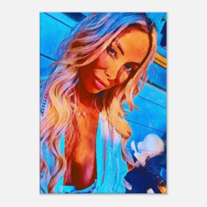 Lienzo Museo 70x100 cm · "Sara Reina del Mar Sereno"