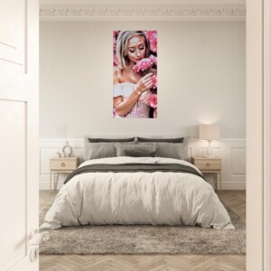 Lienzo Museo 50x100 cm / 20x40 · Olga, Reina de las Flores